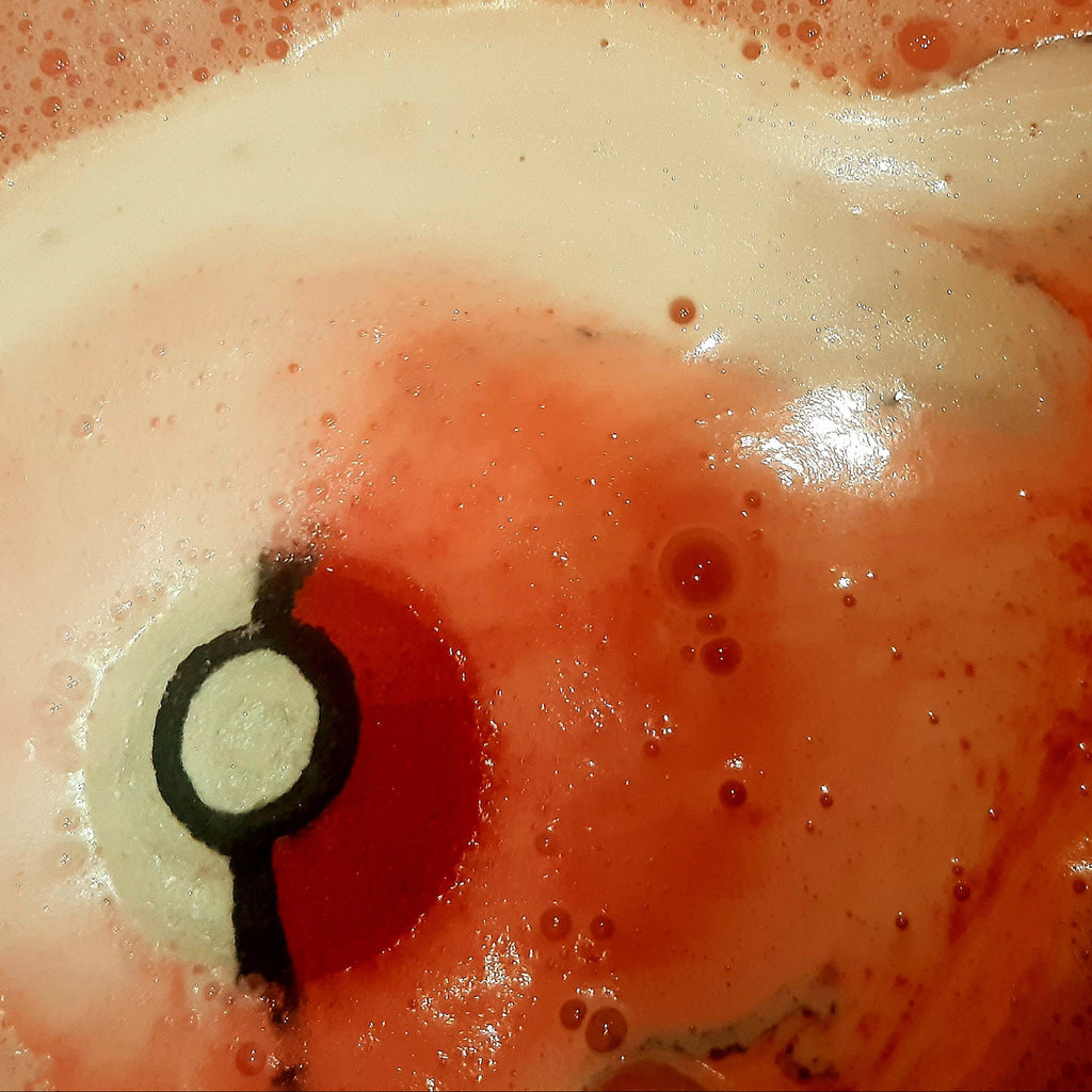 Monster Poke Ball Bath Bomb [ Gaming Bath bomb