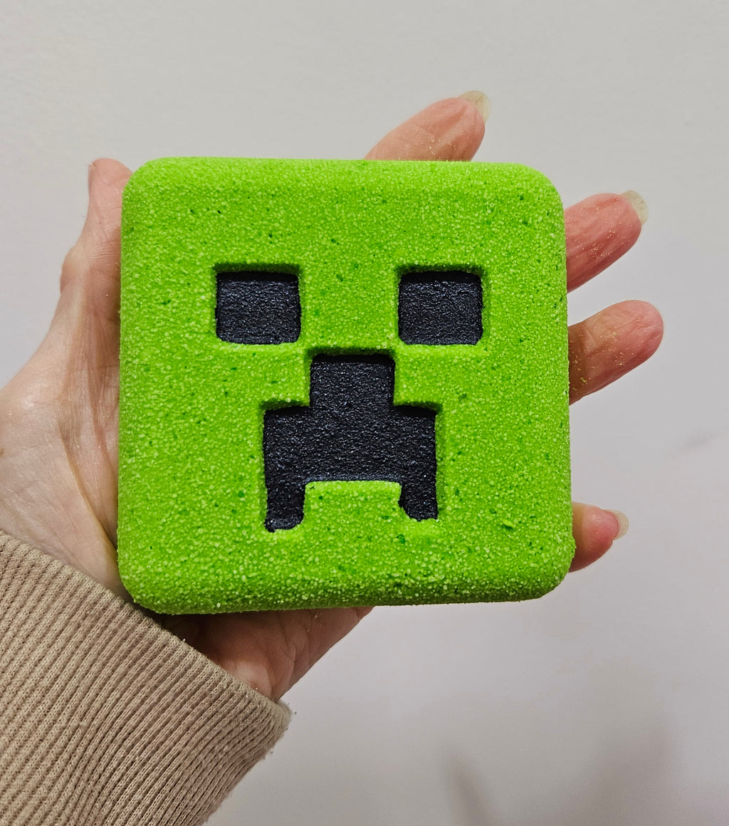 Creeper Bath bomb