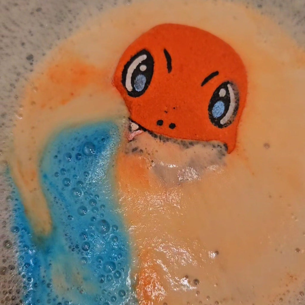 Charming Flame Lizard Poke Bath bomb