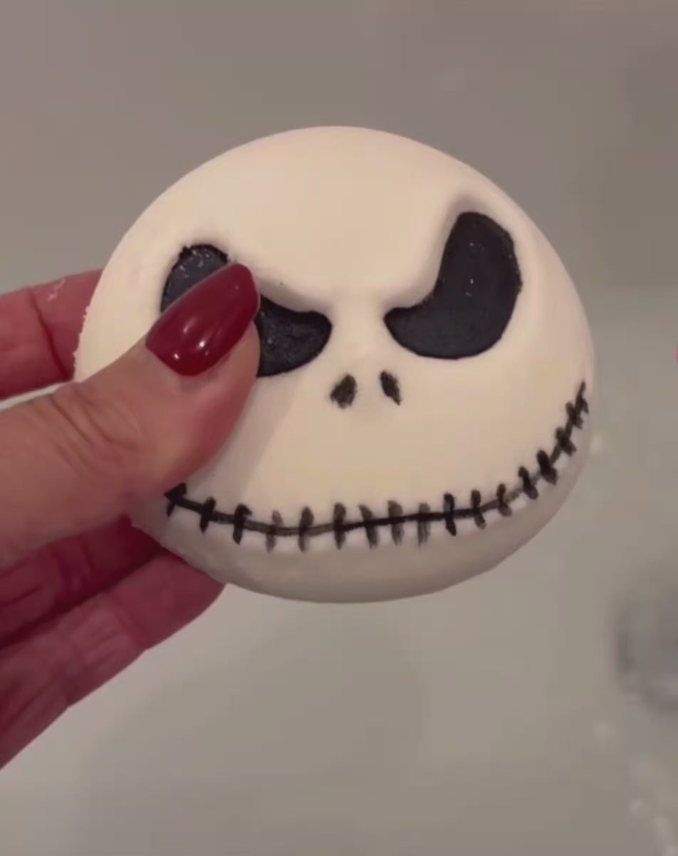 Halloween Spooky Skeleton Bath Bomb
